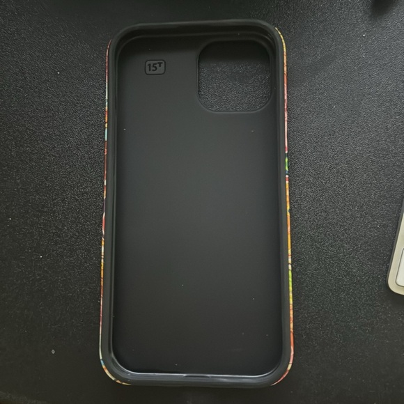 New Apple iPhone 15 Tough Case - Picture 2 of 3